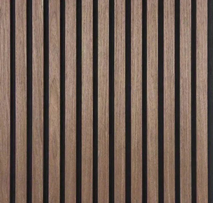 Painel ripado flexível e versátil - (270 cm x 110 cm)